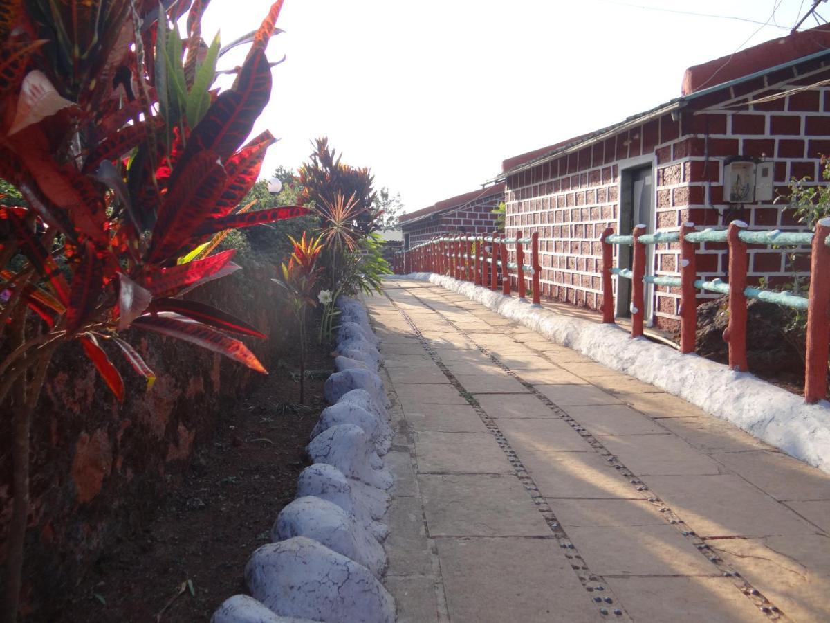 Exotic Valley Hotel Mahābaleshwar Buitenkant foto